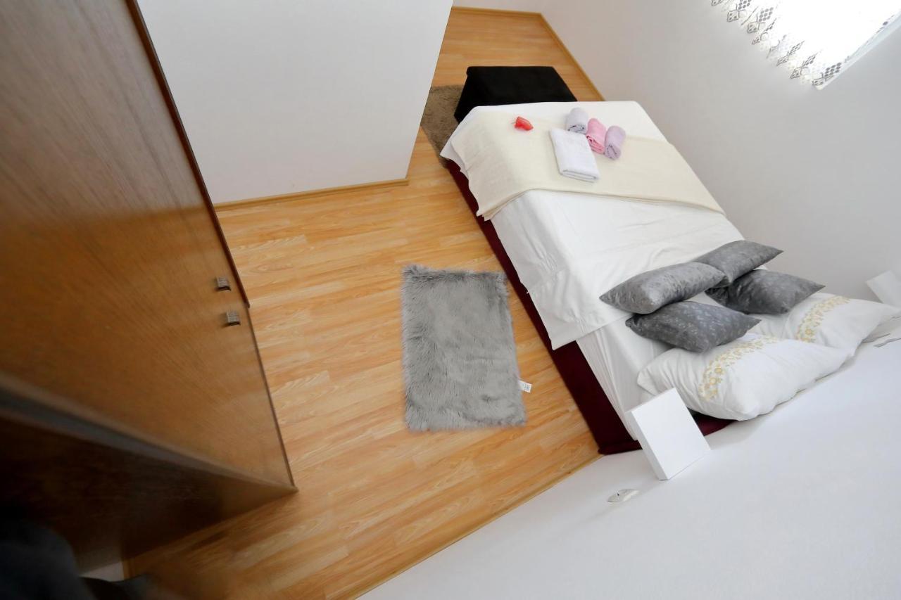 Ivana Apartamento Bibinje